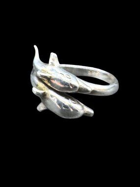 Vintage 925 Sterling Silver Dolphin Ring size 7.5 *read*
